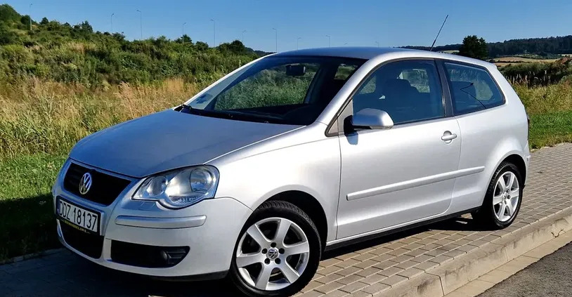 volkswagen polo bielawa Volkswagen Polo cena 14400 przebieg: 208000, rok produkcji 2008 z Bielawa